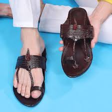 Kolhapuri Chappal